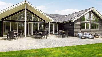 ํ์ฐ์ค | ์ธ๊ด