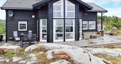 Holiday Home in Lyngdal