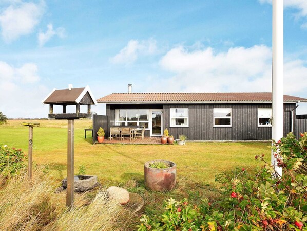 House | Exterior - Deluxe Holiday Home in Løkken near Sea (Lokken)