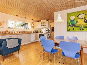 House | Interior - Deluxe Holiday Home in Løkken near Sea (Lokken)