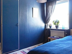 3 bedrooms, individually furnished, bed sheets
