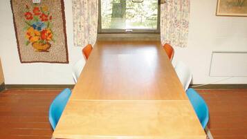 House | Dining