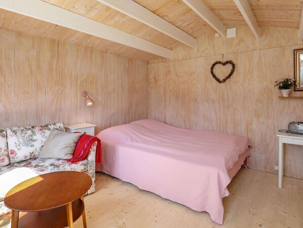 3 bedrooms
