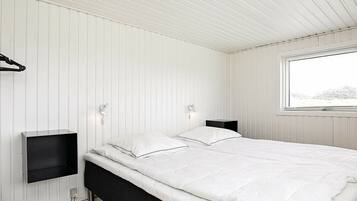 3 bedrooms, free Internet