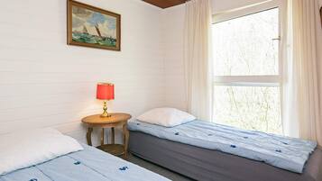 4 habitaciones, cunas y muebles diferentes
