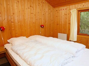 2 bedrooms, individually furnished - Idyllic Holiday Home in Laeso Denmark on Natural Plot (Læsø)
