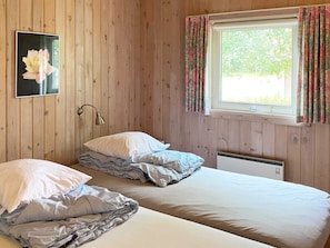 Casa | 4 camere, con arredamento individuale