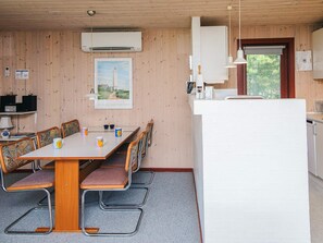 Interior - 6 Person Holiday Home in Blavand (Blavand)