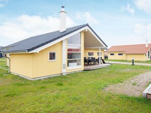 Exterior - Holiday Home in Großenbrode (Grossenbrode)