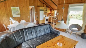 Unclassified image, 3 of 15, button - Rustic Cottage in Hemmet near Restaurants (Hemmet)