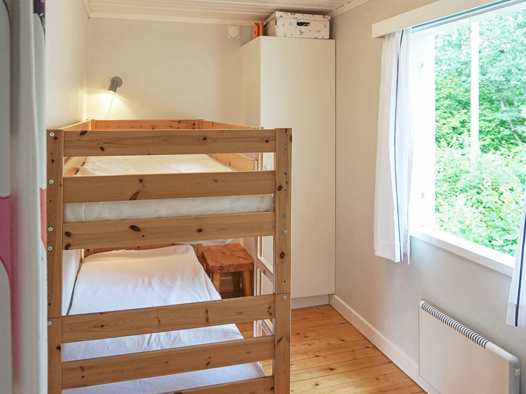 1 bedroom, individually furnished