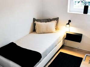 Casa | 3 quartos, individualmente mobiliados