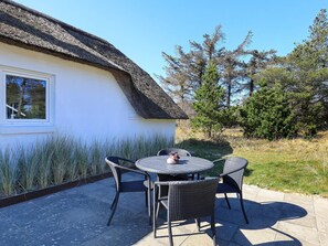 Balcony - Luxurious Holiday Home in Blavand With Private Swimming Pool (Blavand)