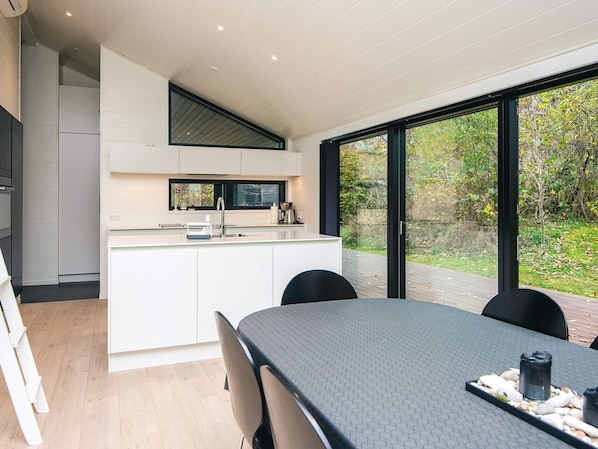 House | Dining