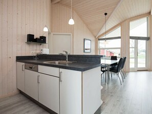 House | Private kitchen - Holiday Home in Großenbrode (Grossenbrode)