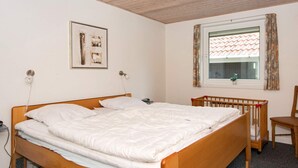 Unclassified image, 4 of 15, button - Luxurious Holiday Home in Oksbøl With Sauna (Oksbol)