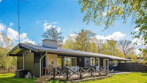 Unclassified image, 3 of 14, button - Spacious Holiday Home in Hovedstaden near Sea (Graested)