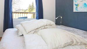 5 soveværelser, baby-/barnesenge