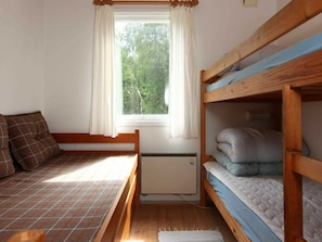 3 bedrooms, individually furnished, cribs/infant beds