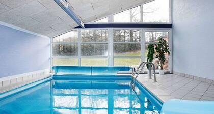 10 Person Holiday Home in Hadsund-by Traum