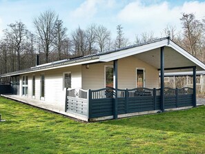 Exterior - Luxurious Holiday Home in Haderslev With Private Pool (Haderslev)