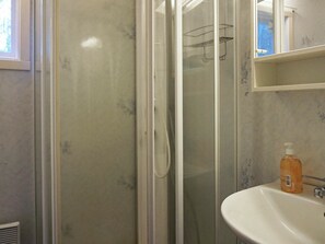 Shower - 6 Person Holiday Home in Varekil (Varekil)