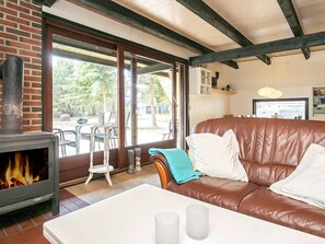 House | Living room