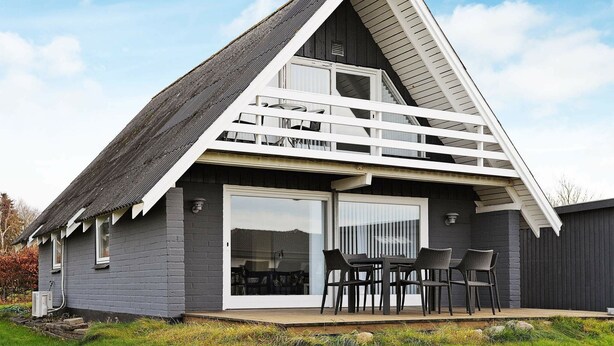 Exterior - Spacious Holiday Home in Funen near Sea (Assens)