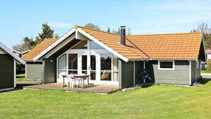 Unclassified image, 2 of 21, button - Serene Holiday Home in Bogø by With Roofed Terrace (Bogø By)