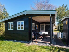 Exterior - Quaint Holiday Home in Børkop Jutland near Beach (Borkop)