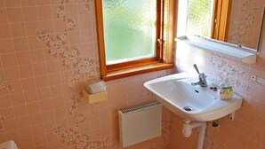 Unclassified image, 4 of 12, button - 4 Person Holiday Home in Uddevalla (Uddevalla)