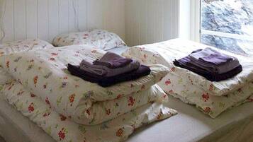 3 bedrooms, individually furnished