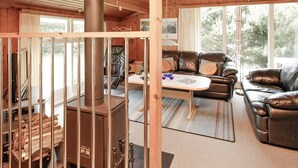 3 Schlafzimmer, Babybetten
