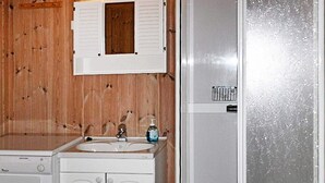 Bathroom - 14 Person Holiday Home in Trysil (Trysil)
