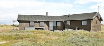 Luring Holiday Home in Frøstrup With Sauna