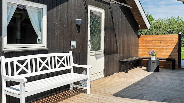 Balcony - Premium Home in Hemmet With Whirlpool (Hemmet)