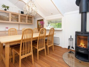 House | Dining