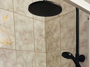 House | Bathroom