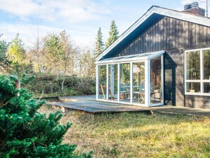 الإطلالة من المنشأة