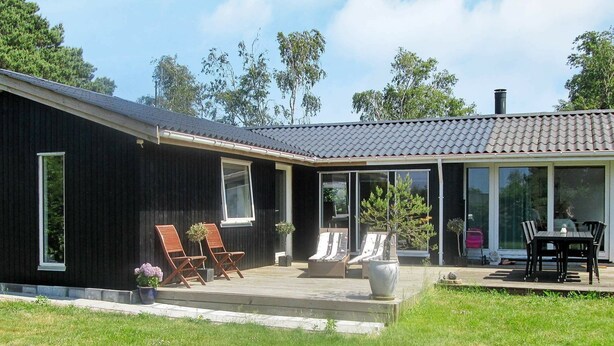 House | Exterior - Boutique Holiday Home in Zealand near Beach (Karrebæksminde)