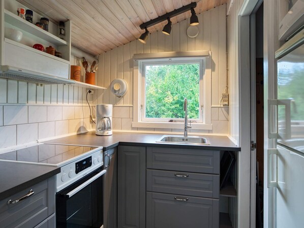 House | Private kitchen | Highchair