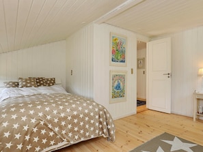 3 bedrooms
