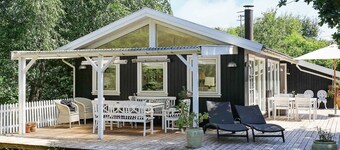 Modern Holiday Home in Hovedstaden With Roofed Terrace