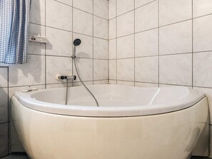 House | Spa treatment