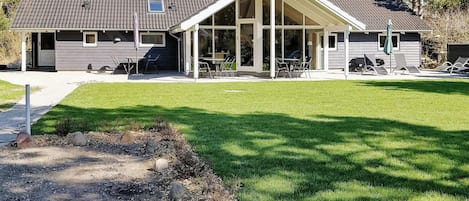House | Exterior