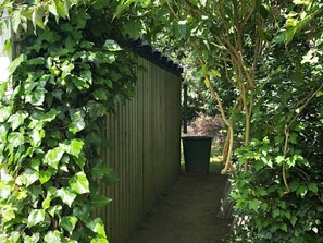 Maison | Enceinte de l’hébergement