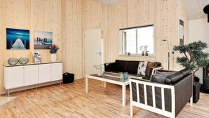 Unclassified image, 3 of 28, button - Spacious Holiday Home in Glesborg near Ocean (Glesborg)