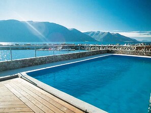 Apartment | Pool | Outdoor pool