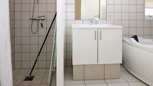 Bathroom - Modern Holiday Home in Jutland With Sauna (Hadsund)