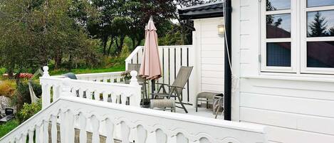 House | Terrace/patio